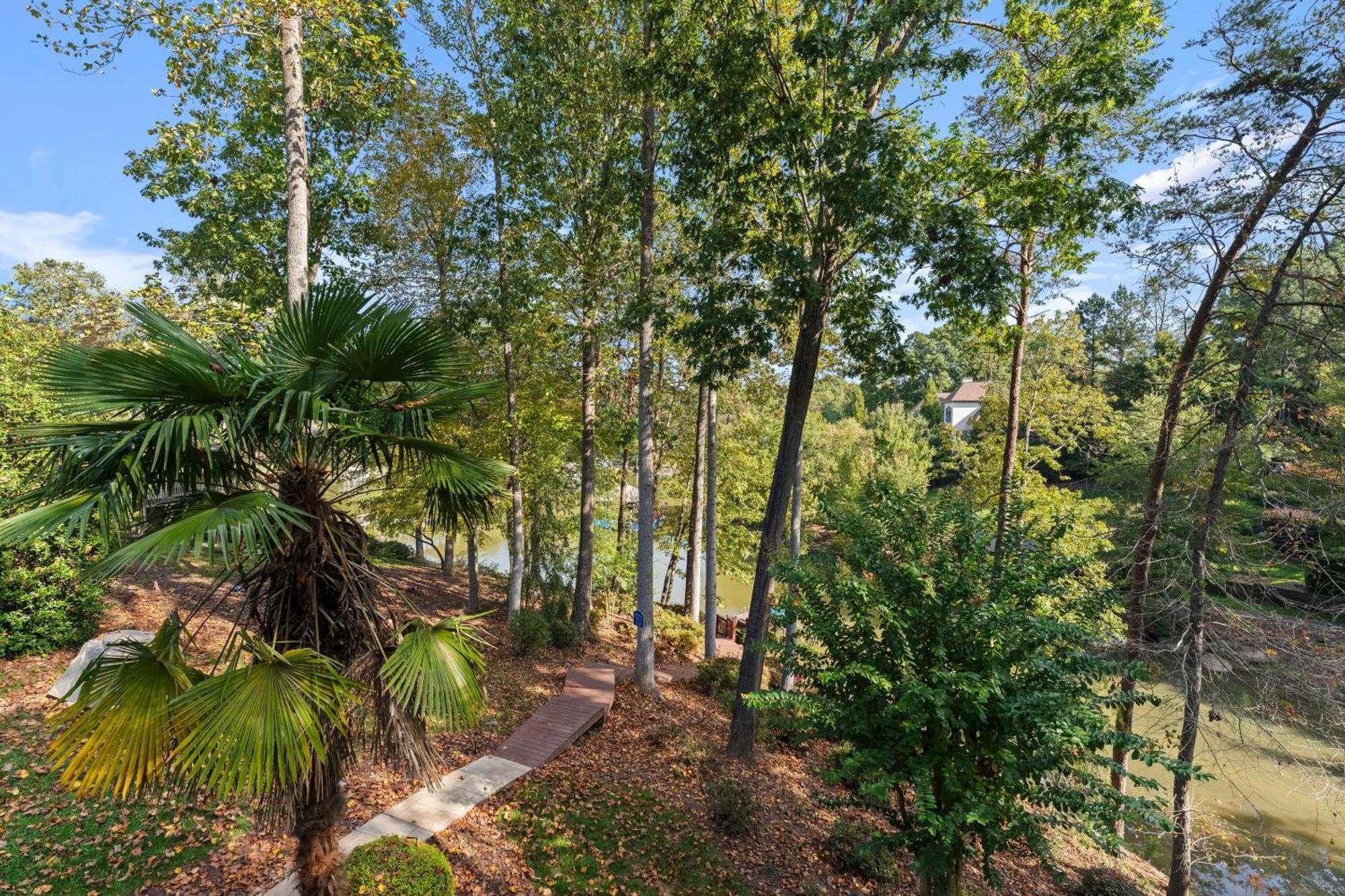 Lakeside Landing By Avantstay Private Dock Mooresville Esterno foto